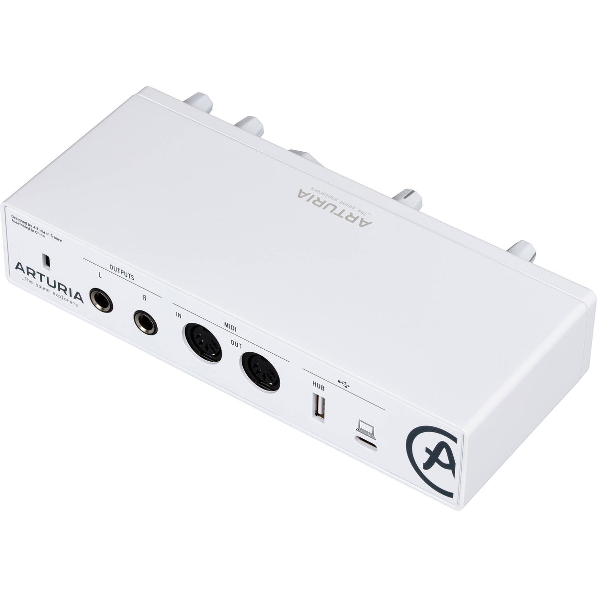 Arturia MiniFuse Recording Pack studio bundle with audio interface, headphones, and accessories for music production.