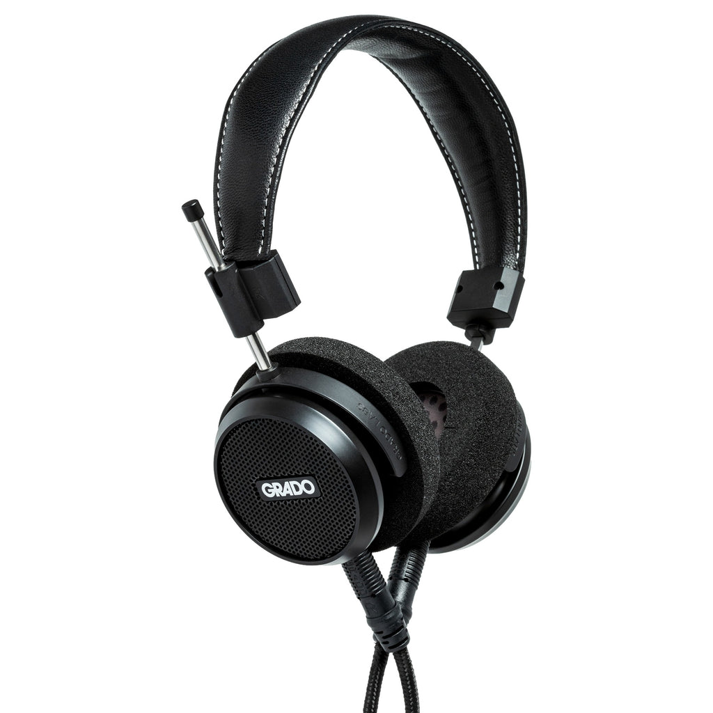 Grado Signature S150, three-quarter view with leather headband