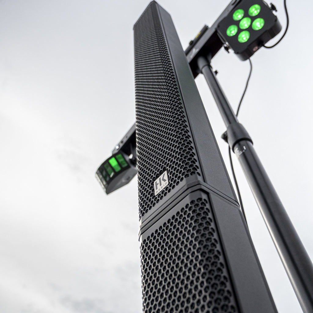 HK Audio POLAR 15 MK2 column with lighting mounted via M20 FlexMount, outdoors